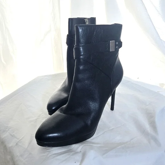 Enzo Angiolini Leather Booties NWOB ❤️ - Picture 7 of 16